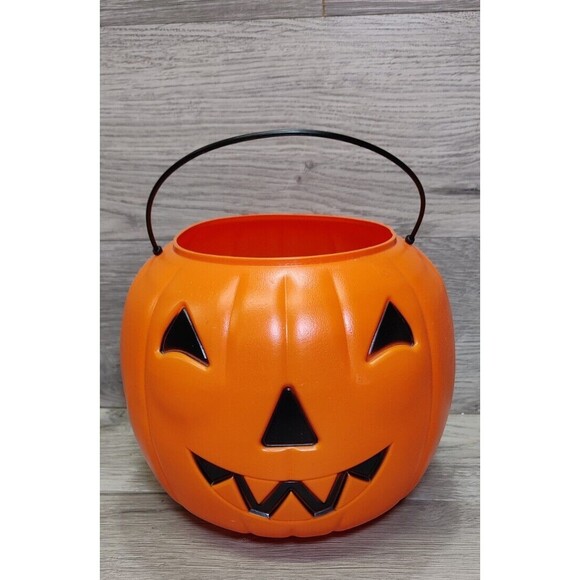 Halloween Pumpkin Blow Mold - Trick or Treat Bucket VTG General Foam Plastic USA - Picture 1 of 9
